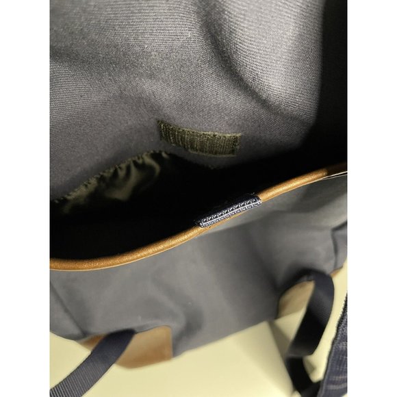 Disney Aulani Dark Blue Backpack Hawaii Day Pack, Travel Bag Carry On 17\